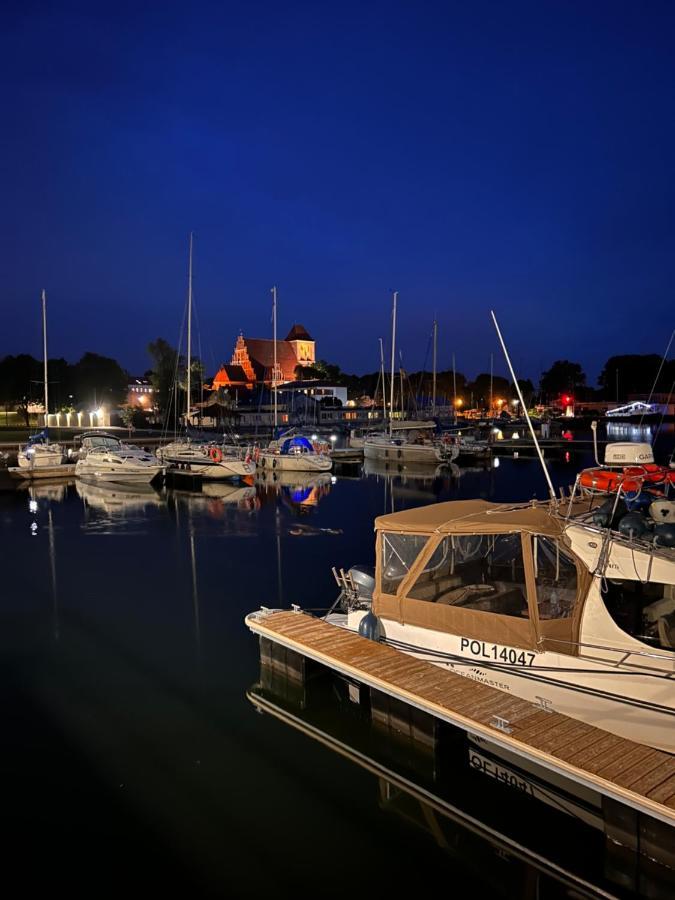 Willa Marina Puck Exterior photo